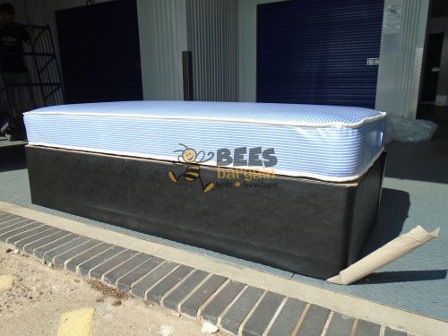 Click Here To Enlarge This Photo Of 3ft Water Proof Chester Mattress