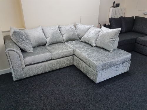 Click Here To Enlarge This Photo Of Byron corner