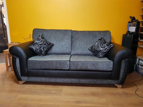 Click Here To Enlarge This Photo Of Shannon 3+2 sofa