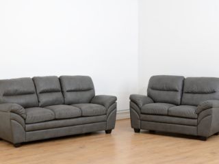 Capri 3+2 Suite in Black Faux Leather.