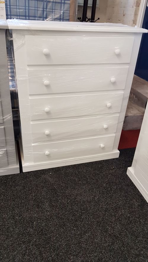 Click Here To Enlarge This Photo Of pine 5 drawer chest.