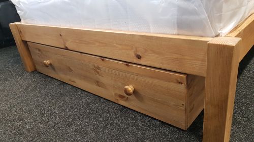 Click Here To Enlarge This Photo Of Pine Bedroom Set.