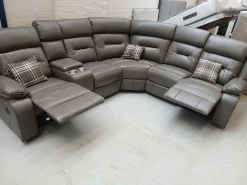 Click Here To Enlarge This Photo Of Poppy 2 Corner 2 Manual Recliner.